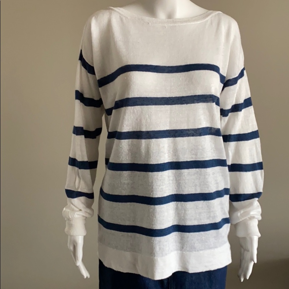 J crew 100% linen boatneck top.